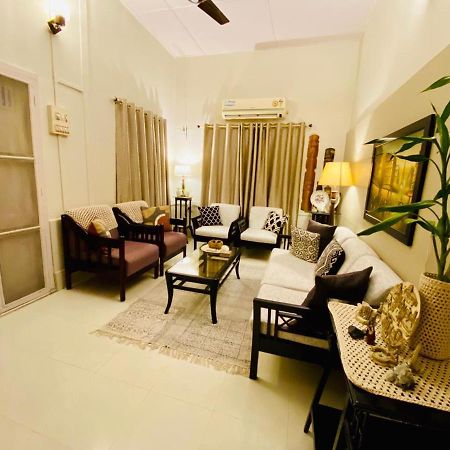 The Bhowmick'S Bungalow Tezpur Extérieur photo