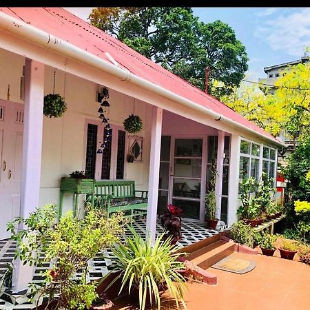 The Bhowmick'S Bungalow Tezpur Extérieur photo
